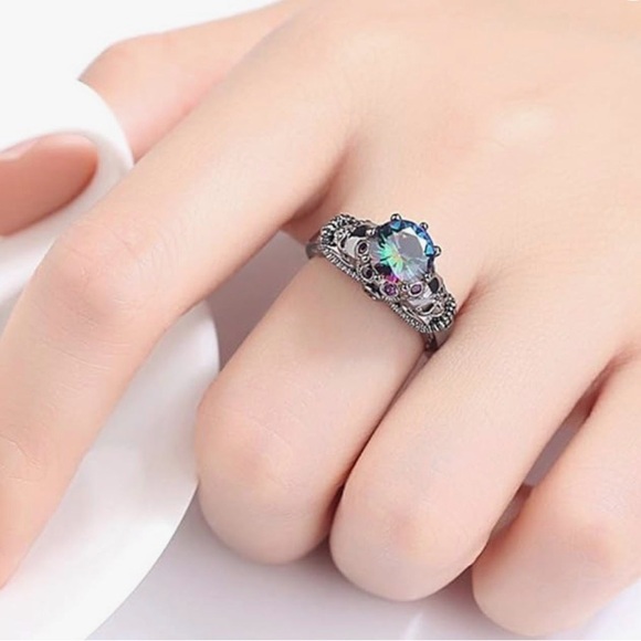 jude jeweler’s Jewelry - Women’s Retro Vintage Gothic Skull Ring